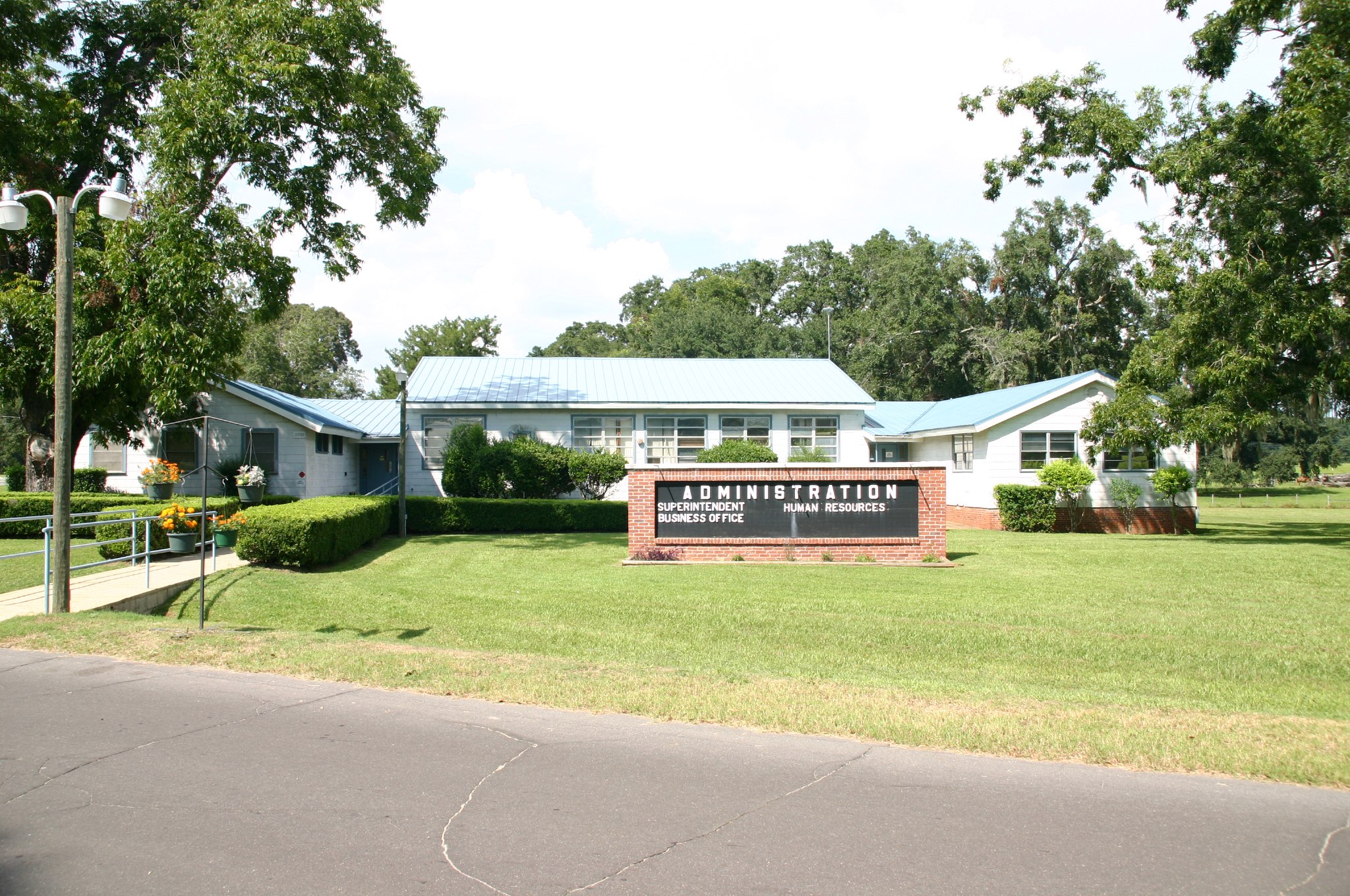 Sunland Administration Building